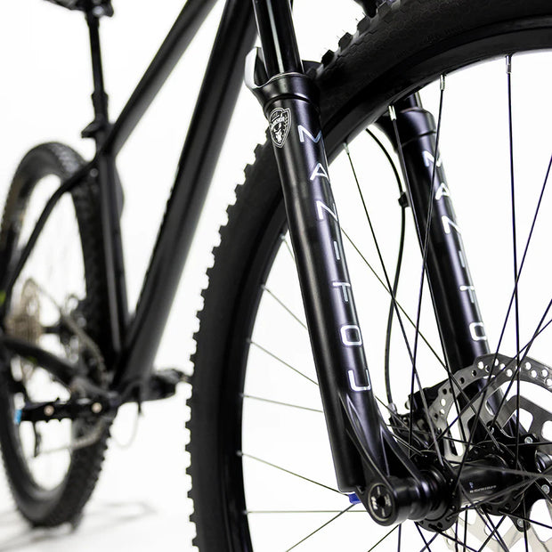 BICICLETA MONTAÑA ALUBIKE MTB XTA 3.0 29 NGO/LIMA T-M 12V