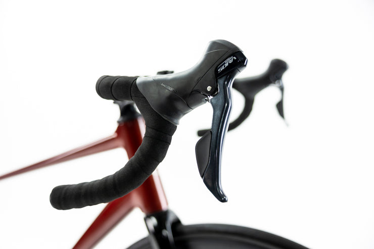 BICICLETA RUTA ALUBIKE SPORT ONIX 700C VINO T-54 18V