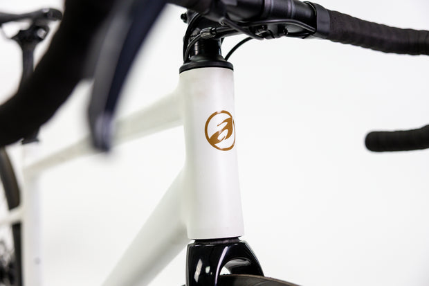 BICICLETA RUTA ALUBIKE SPORT ONIX 700C BLANCO T-48 18V